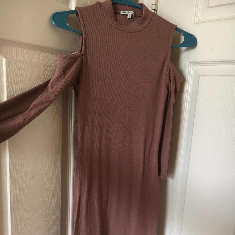 Fitted brown dress